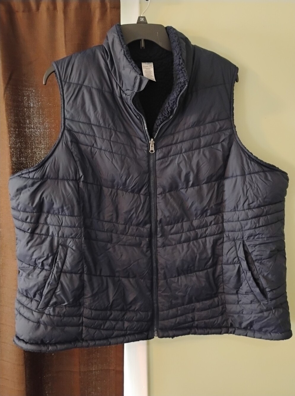 Navy Reversible Sherpa Puffer Vest